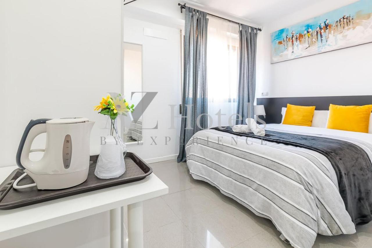 Ayz Sierra De Meira - Auto Check-In Property (Adults Only) 마드리드 외부 사진